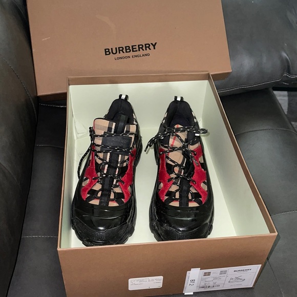 Burberry Shoes - Burberry shoes
